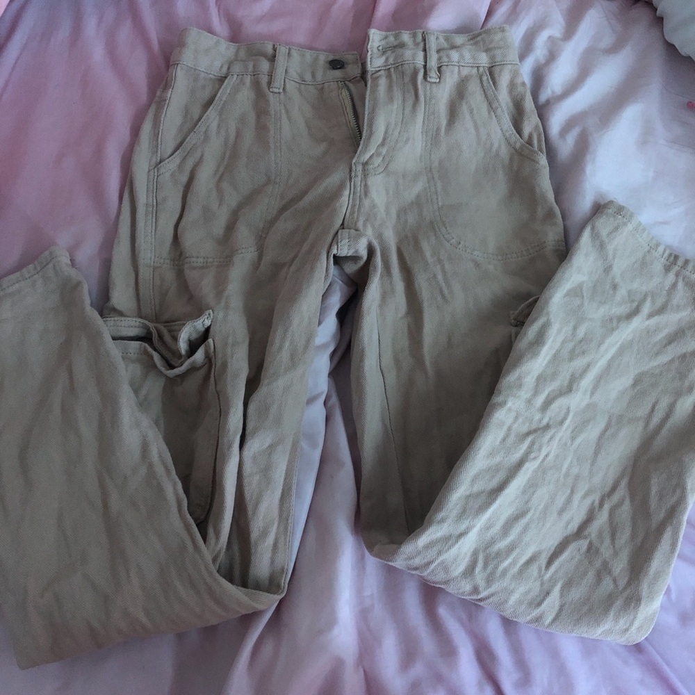 women khaki Pants